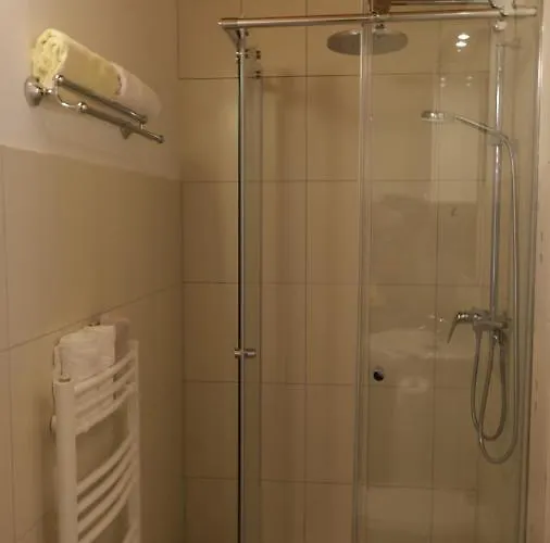 Zum Attersee * Lenzing